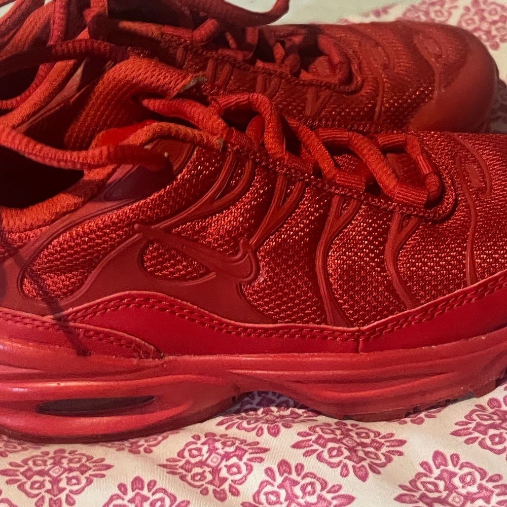 Nike Kids Red Sneakers